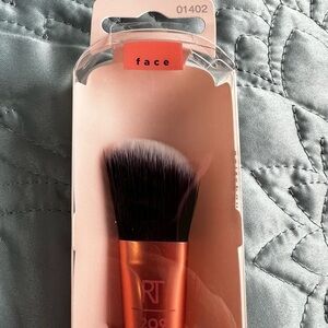 Real Techniques Foundation Brush with Orange Handle